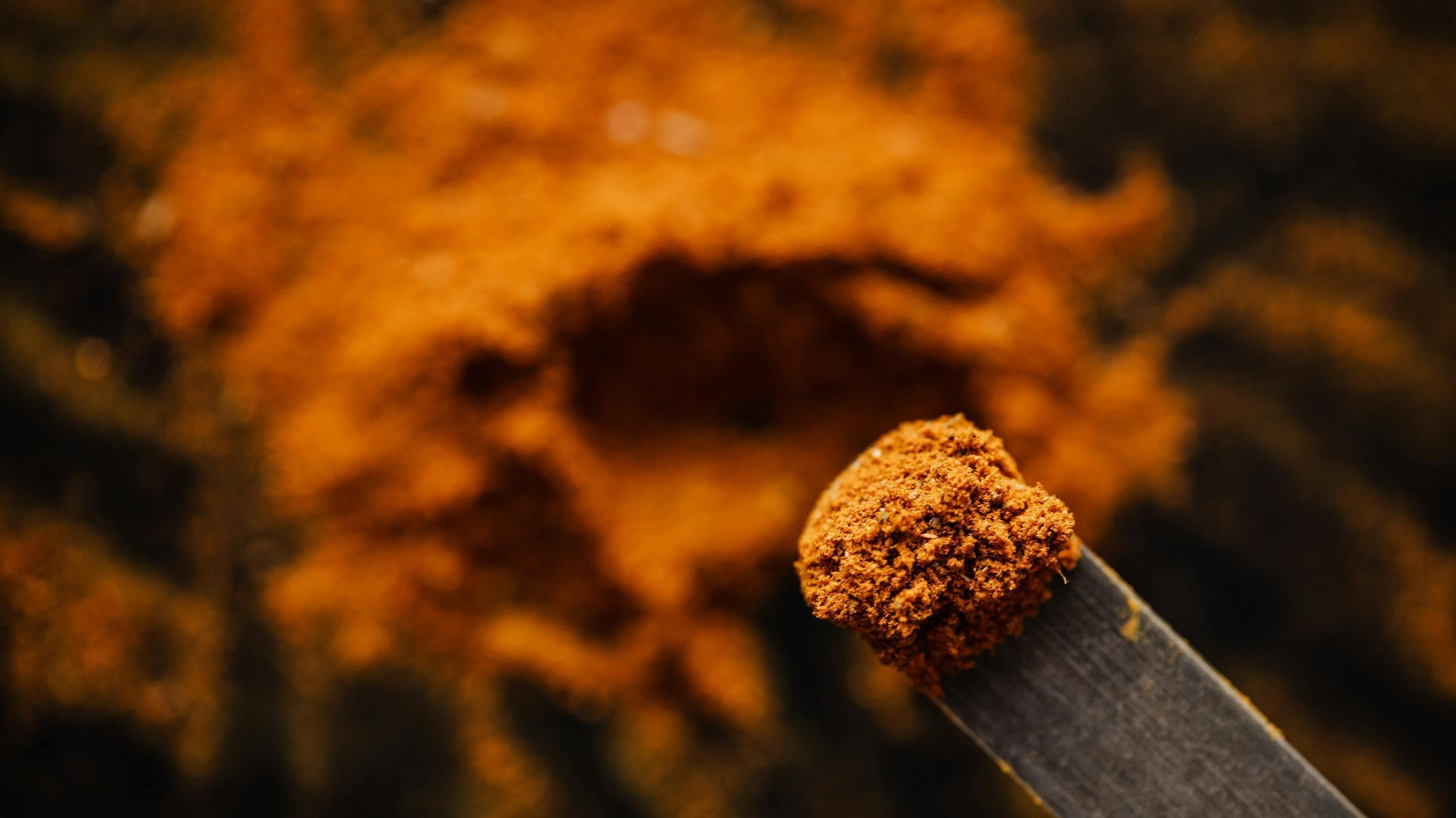 Is Your Turmeric A Slow Poison? Here’s How to Find Out
